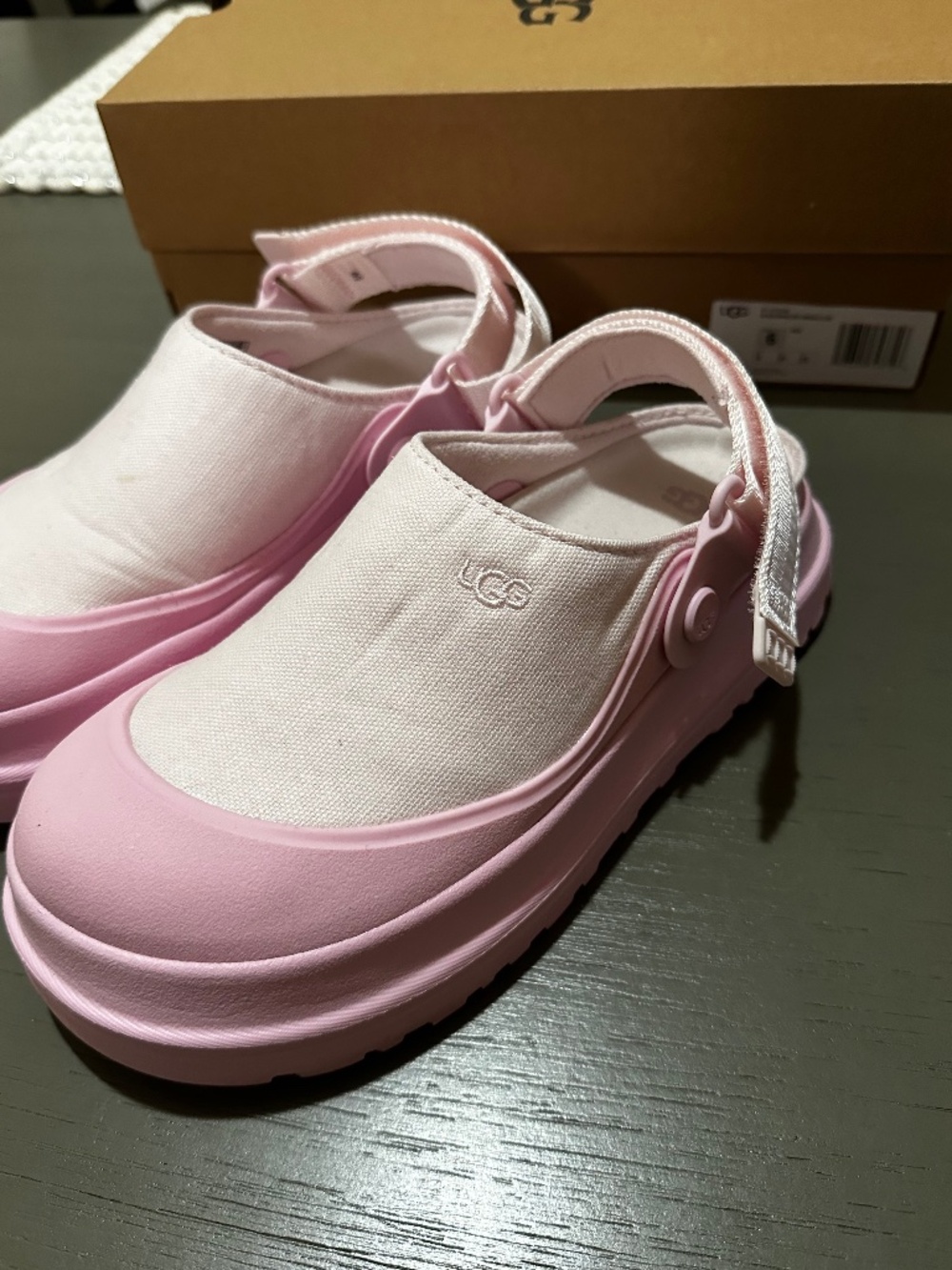 UGG CLOG